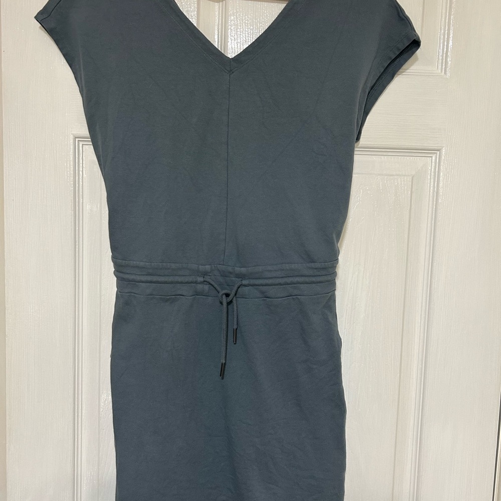 Patagonia Small Woman’s open back grey dress.